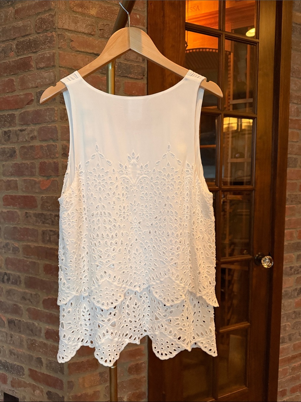 Cabi White Eyelet Tiered Sleeveless Top - Picture 3 of 3